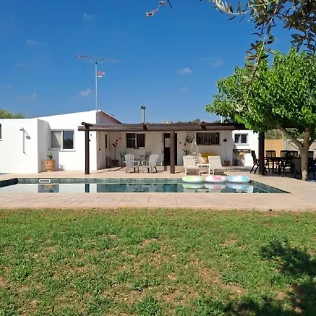 Terra Olive Hideaway *